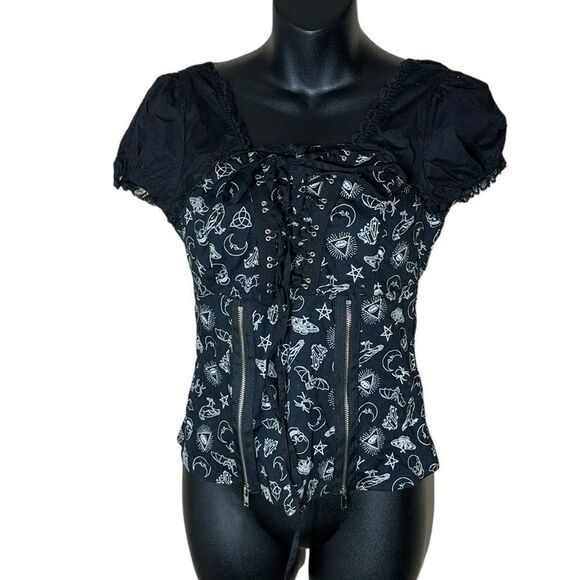 Hot topic black magic witchy spooky lace up punk goth Whimsigoth top new edgy - Picture 2 of 8